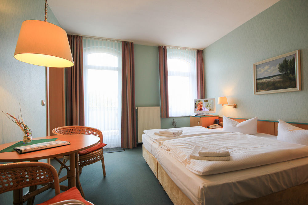 Appartementhaus Zum Strandkorb Ostseebad Kühlungsborn Extérieur photo