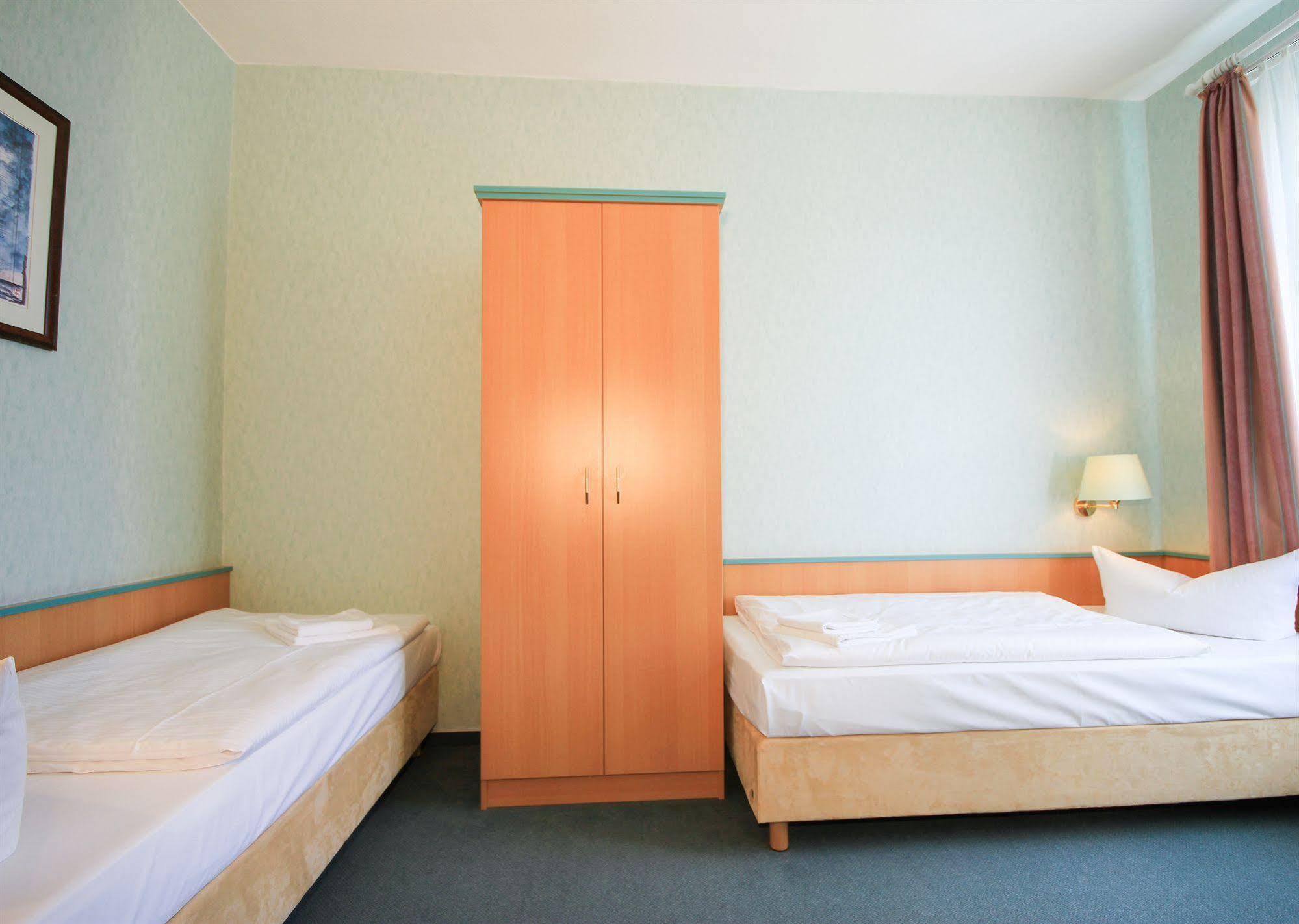 Appartementhaus Zum Strandkorb Ostseebad Kühlungsborn Extérieur photo
