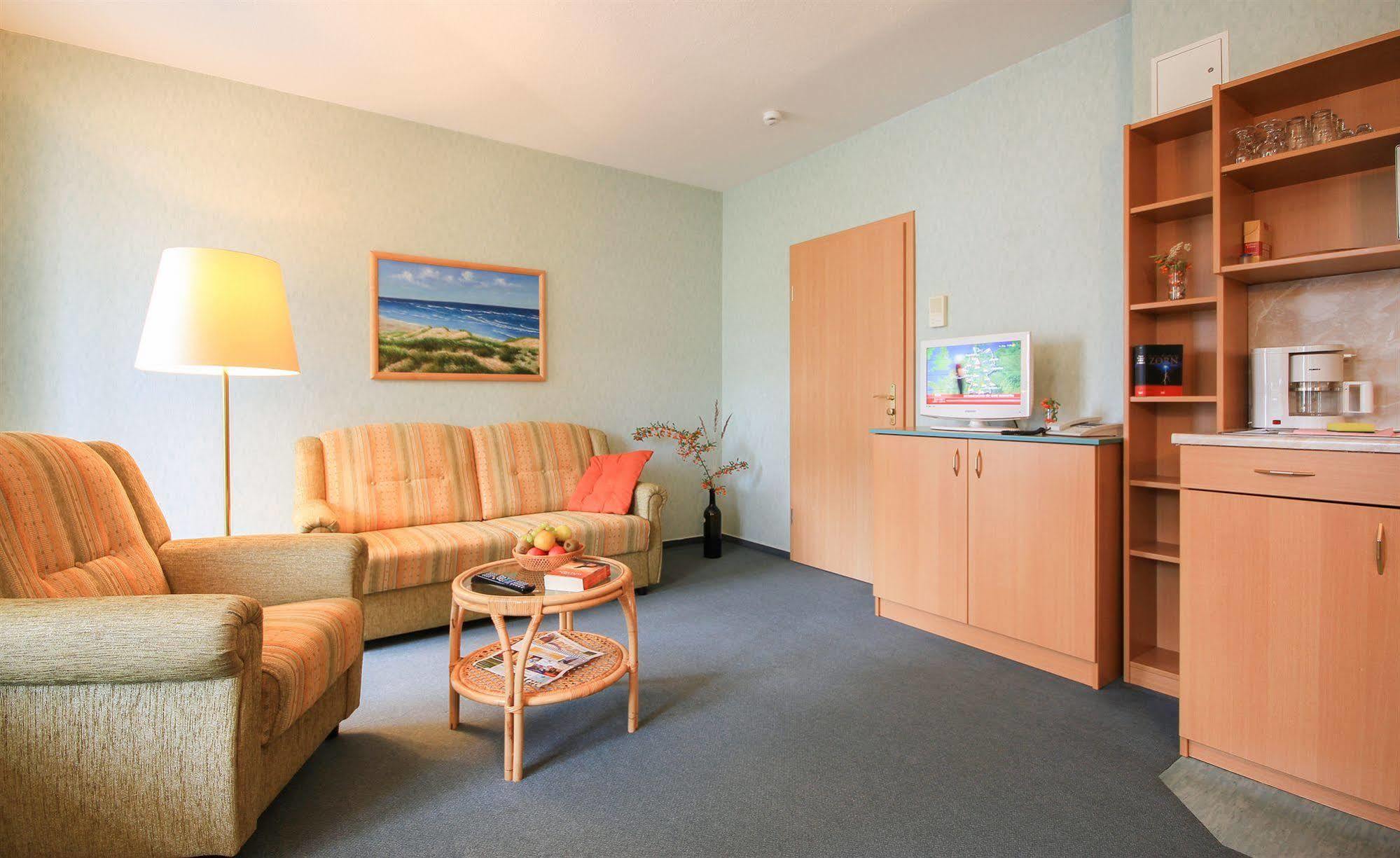 Appartementhaus Zum Strandkorb Ostseebad Kühlungsborn Extérieur photo