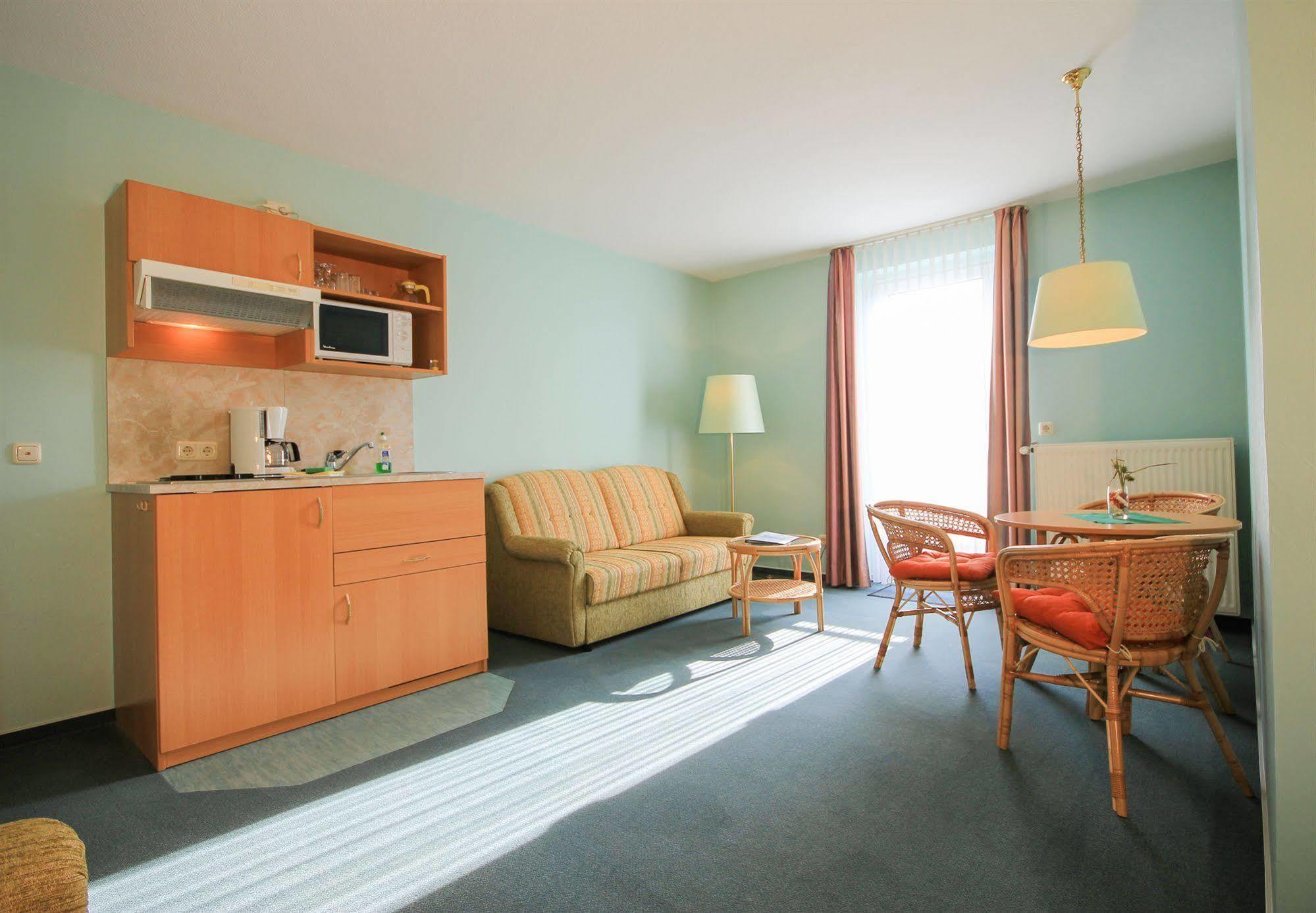 Appartementhaus Zum Strandkorb Ostseebad Kühlungsborn Extérieur photo